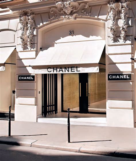 infirmiere chez chanel|Chanel careers.